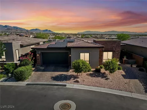 10056 Amethyst Hills Ave, Las Vegas, NV 89148