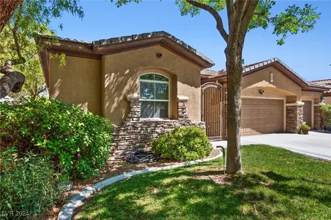 8154 Maddingley Ave, Las Vegas, NV 89117