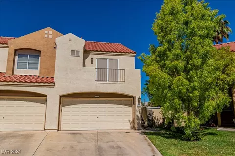 541 Meadbury Dr, Henderson, NV 89014