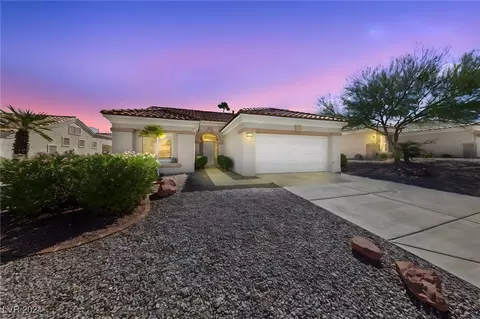 10305 Long Leaf Pl, Las Vegas, NV 89134