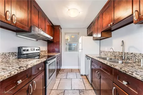 4241 Gannet Cir #201, Las Vegas, NV 89103