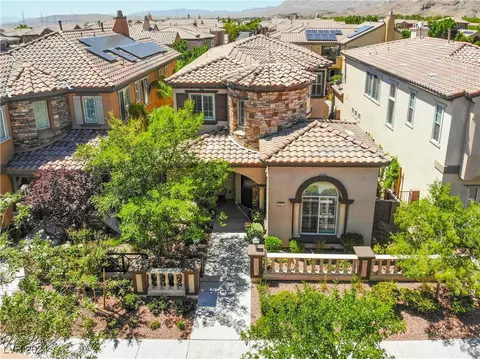 2317 Malaga Peak St, Las Vegas, NV 89135