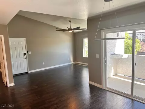 7255 W Sunset Rd #2155, Las Vegas, NV 89113
