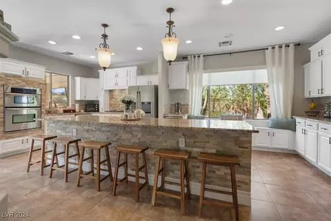 885 Via Del Tramonto St, Henderson, NV 89011