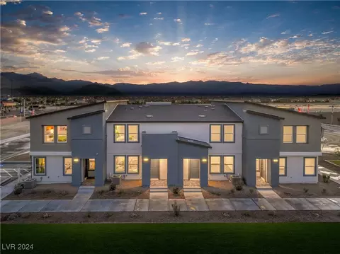 6041 Lily Garden St #71, North Las Vegas, NV 89081