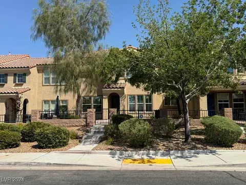 2100 Waterlily View St, Henderson, NV 89044