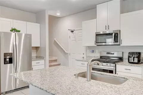 4336 Luster Ave, North Las Vegas, NV 89084