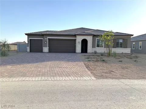 4701 E Sandalwood Dr, Pahrump, NV 89061