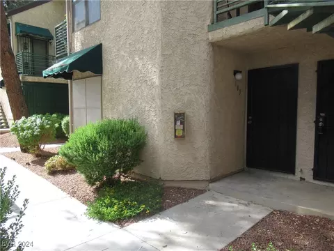 520 Elm Dr #103, Las Vegas, NV 89169