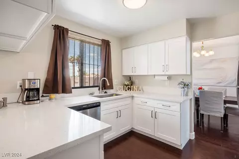 1416 Robin St, Las Vegas, NV 89106