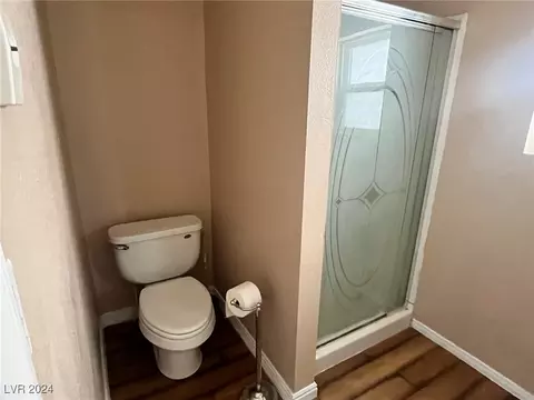 Bath - 1094 High St, Ely, NV 89301 photo 1 of 2