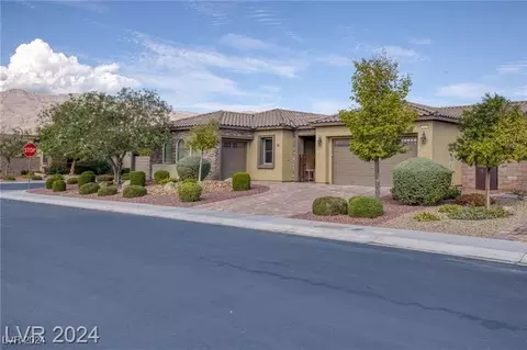 8718 Lavender Ridge St, Las Vegas, NV 89131