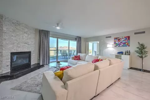 2777 Paradise Rd #1502, Las Vegas, NV 89109