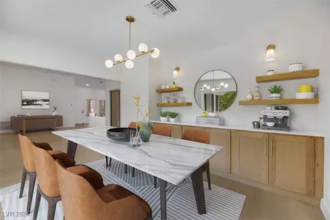 8513 Glenmore Dr, Las Vegas, NV 89134