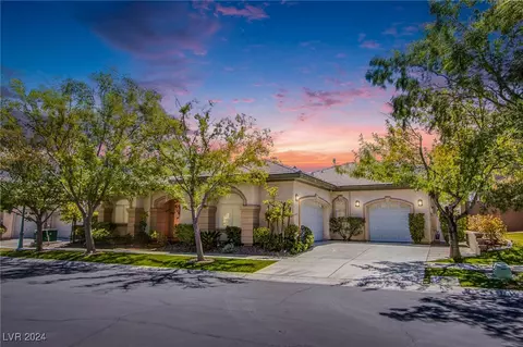 9325 Fontainbleu Dr, Las Vegas, NV 89145