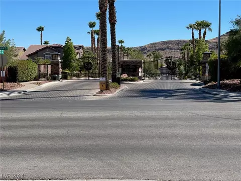 10043 Lago De Coco Ave, Las Vegas, NV 89148