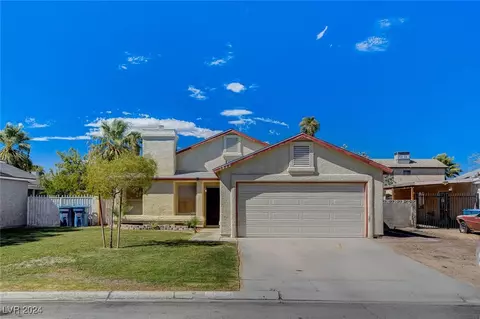 3822 Northern Light Dr, Las Vegas, NV 89115