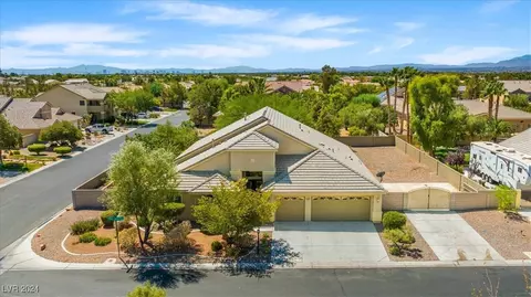 6535 Fence Jumper Ave, Las Vegas, NV 89131