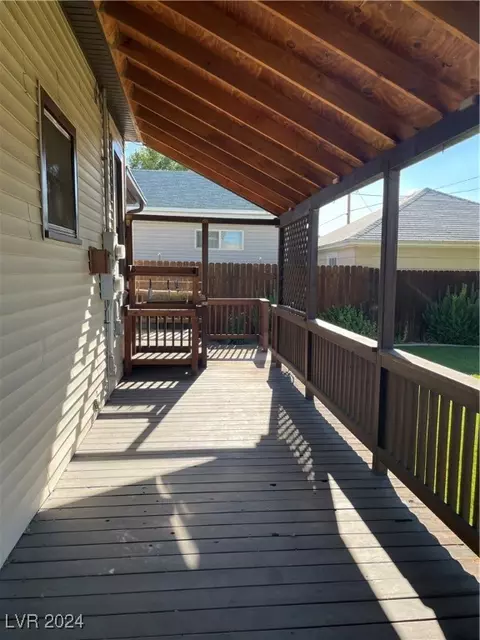 Exterior - 733 Avenue G, Ely, NV 89301 photo 5 of 9