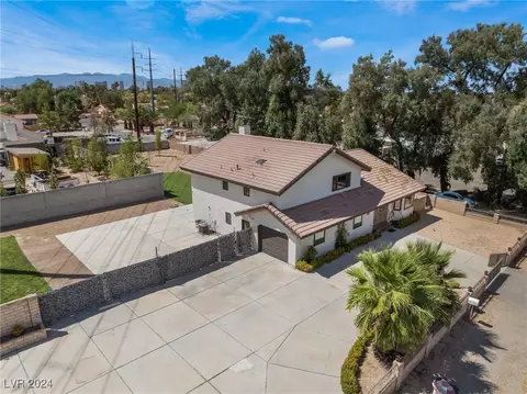 4665 Sandhill Rd, Las Vegas, NV 89121