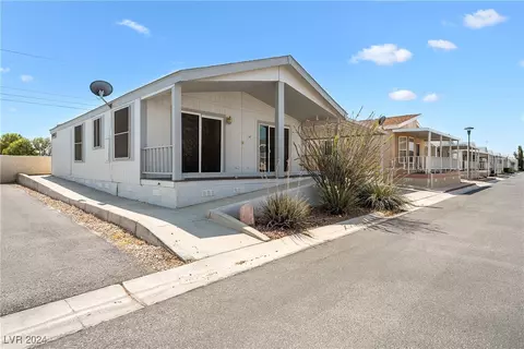 331 Montecito Dr, Pahrump, NV 89048