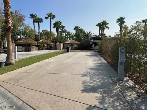 8175 Arville St #150, Las Vegas, NV 89139