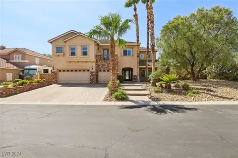 8361 Las Lunas Way, Las Vegas, NV 89129
