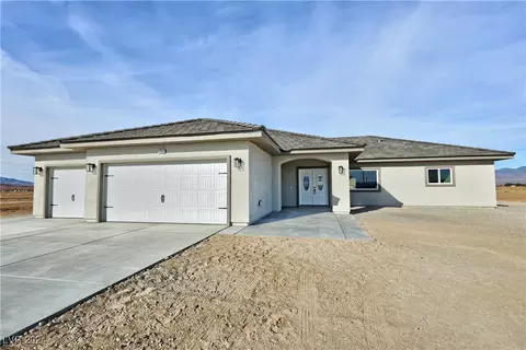 2950 Carnation Way, Pahrump, NV 89048