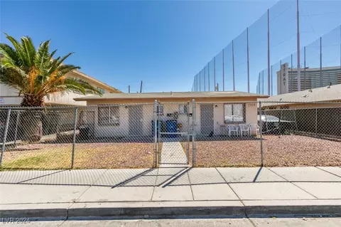 1713 Fairfield Ave, Las Vegas, NV 89102