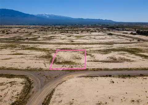 5731 N Da Vinci Ln, Pahrump, NV 89060