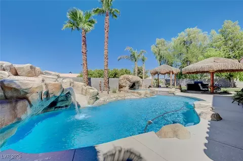 8216 Cedar Mesa Ave, Las Vegas, NV 89149