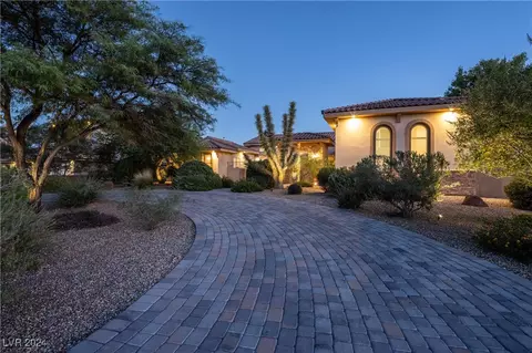 7951 W Washburn Rd, Las Vegas, NV 89149