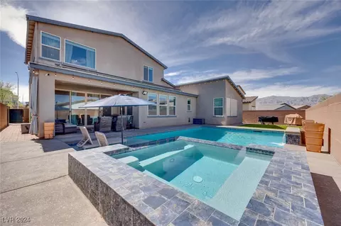 6842 Fallen Rock St, North Las Vegas, NV 89084