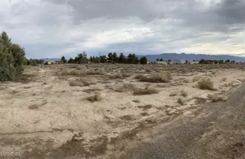 4431 E Cheyenne Way, Pahrump, NV 89061