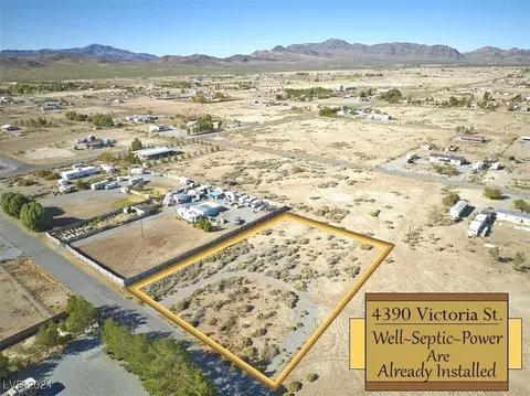 4390 Victoria St, Pahrump, NV 89048