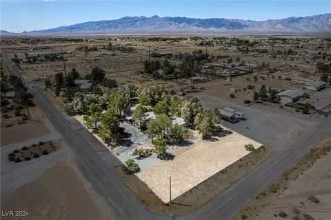 1731 E Dollar St, Pahrump, NV 89048