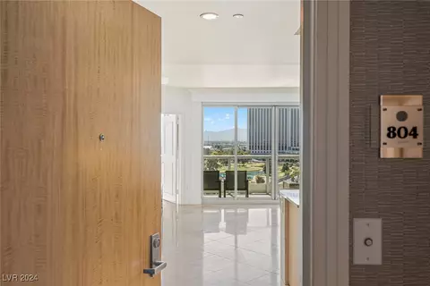 322 Karen Ave #804, Las Vegas, NV 89109