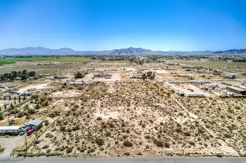 1841 N Lola Ln, Pahrump, NV 89060