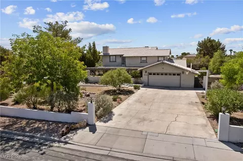7215 Eldora Ave, Las Vegas, NV 89117