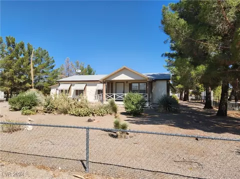 2400 Quebec St, Pahrump, NV 89048