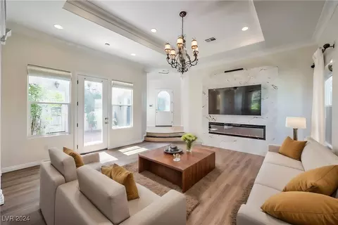 300 Prince Charming Ct, Las Vegas, NV 89145