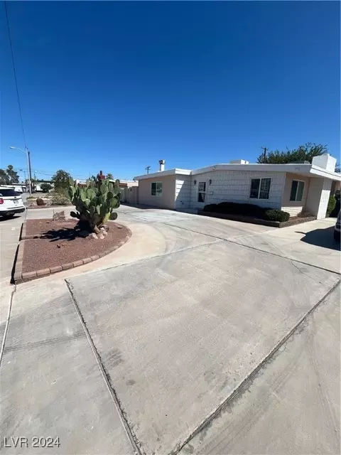 951 Lulu Ave, Las Vegas, NV 89119