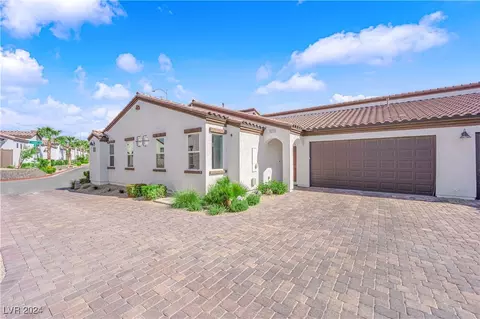 1571 Franklin Ln, Boulder City, NV 89005
