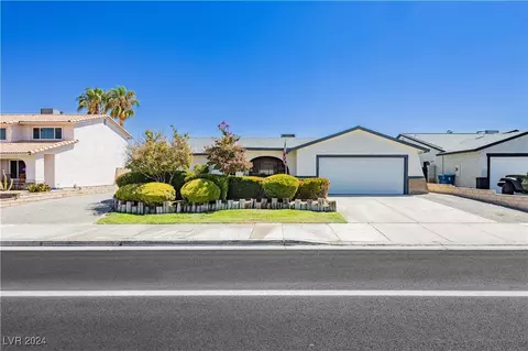 1113 N Tenaya Way, Las Vegas, NV 89128
