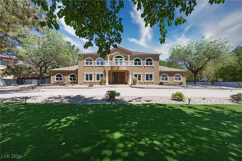 3540 Tobias Ln, Las Vegas, NV 89120