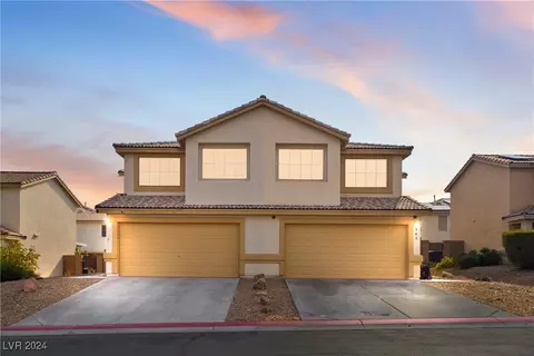 758 Peregrine Falcon St #0, Henderson, NV 89015