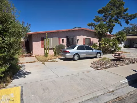 3037 Holly Hill Ave, Las Vegas, NV 89104