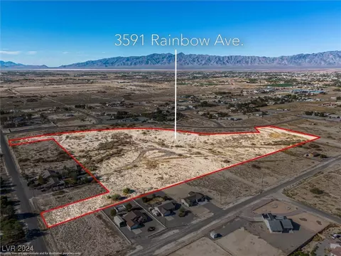 3591 S Rainbow Ave, Pahrump, NV 89048