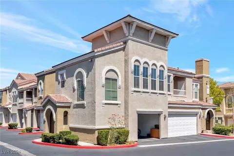 10001 Peace Way #2226, Las Vegas, NV 89147