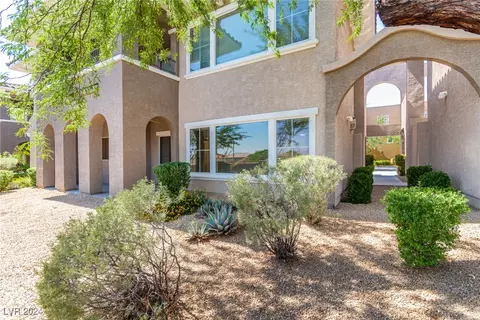 840 Canterra St #1042, Las Vegas, NV 89138